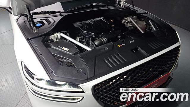 Genesis GV70 2023 — photo 6