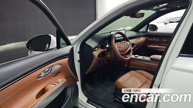 Genesis GV70 2023 — photo 10