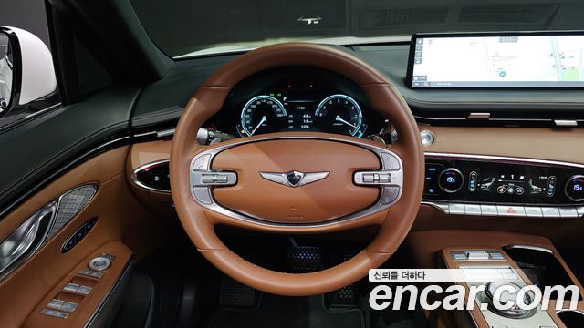 Genesis GV70 2023 — photo 12