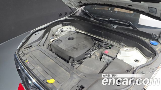 Volvo XC90 2020 — photo 6
