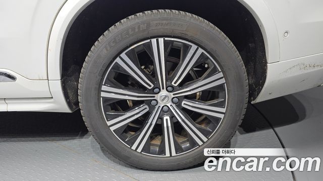 Volvo XC90 2020 — photo 7