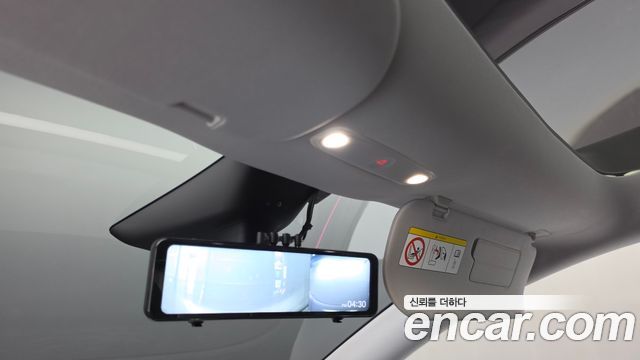 Tesla Model Y 2025 — photo 30