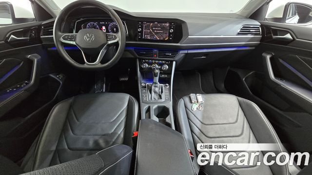 Volkswagen Jetta 2023 — photo 10