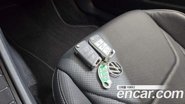 Volkswagen Jetta 2023 — photo 21