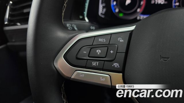 Volkswagen Jetta 2023 — photo 22