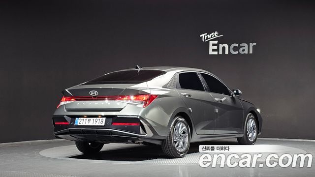 Hyundai AVANTE 2024 — photo 2