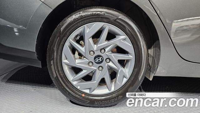 Hyundai AVANTE 2024 — photo 5