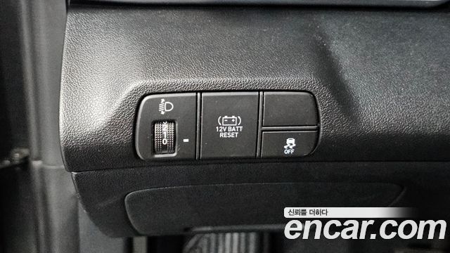 Hyundai AVANTE 2024 — photo 22