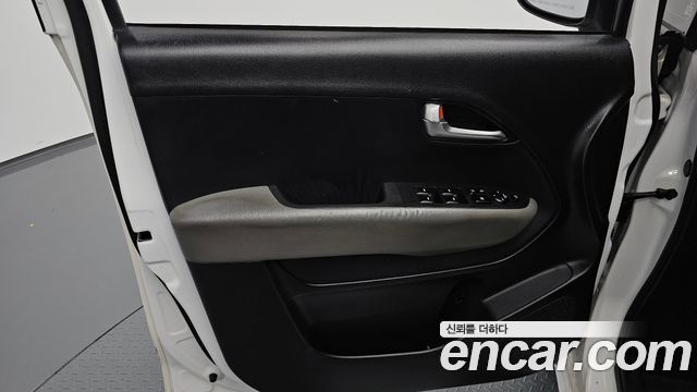 Kia RAY 2023 — photo 14