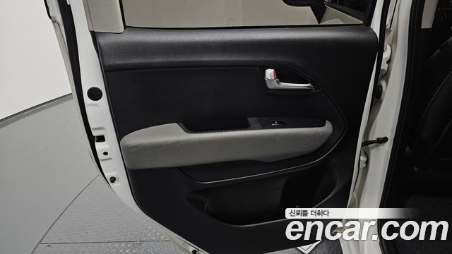 Kia RAY 2023 — photo 15