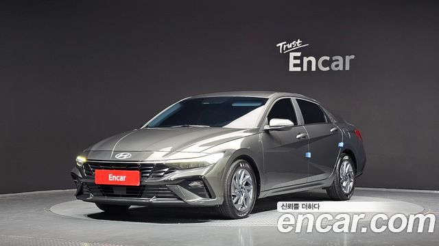 Hyundai AVANTE 2024 — photo 1