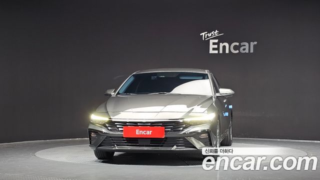Hyundai AVANTE 2024 — photo 3