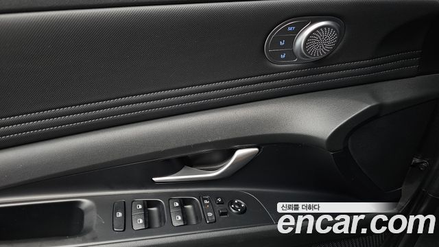 Hyundai AVANTE 2024 — photo 12