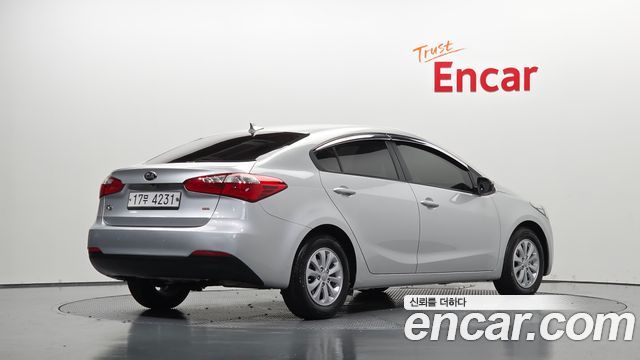Kia K3 2013 — photo 2