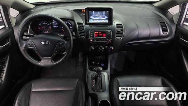 Kia K3 2013 — photo 10