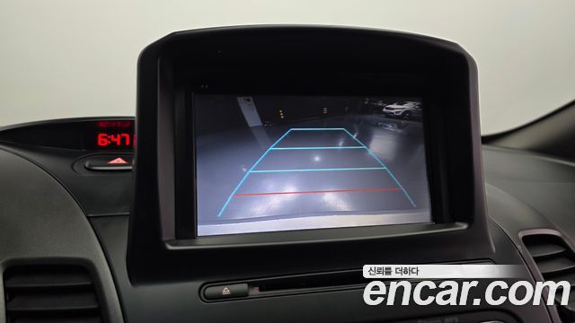 Kia K3 2013 — photo 20