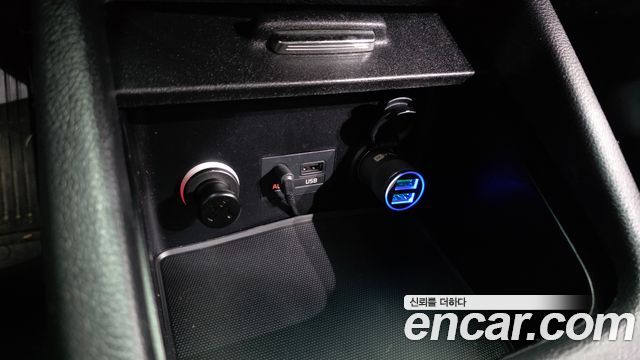 Kia K3 2013 — photo 22