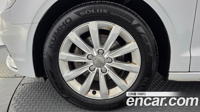 Audi A3 2015 — photo 5