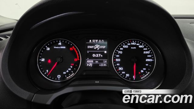 Audi A3 2015 — photo 8