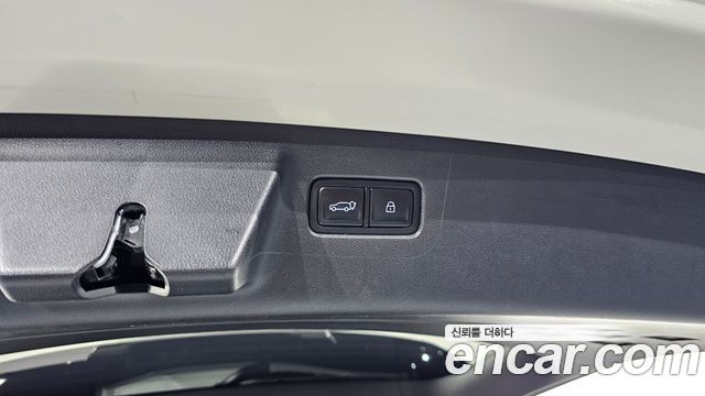 Hyundai Santafe 2024 — photo 20