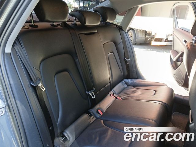 Audi A4 2014 — photo 14
