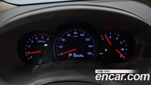 Kia Canival 2014 — photo 11