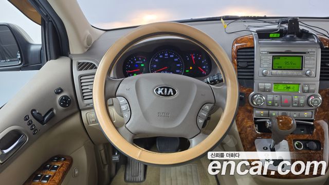 Kia Canival 2014 — photo 18