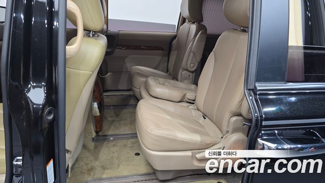 Kia Canival 2014 — photo 34