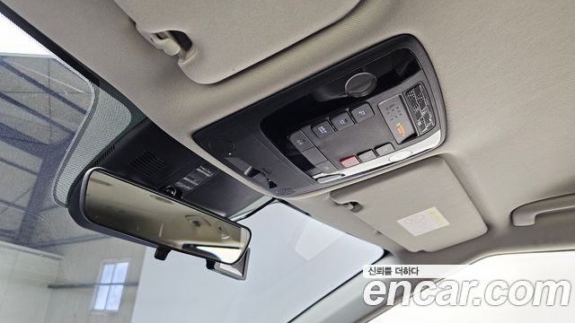 Kia Canival 2025 — photo 15