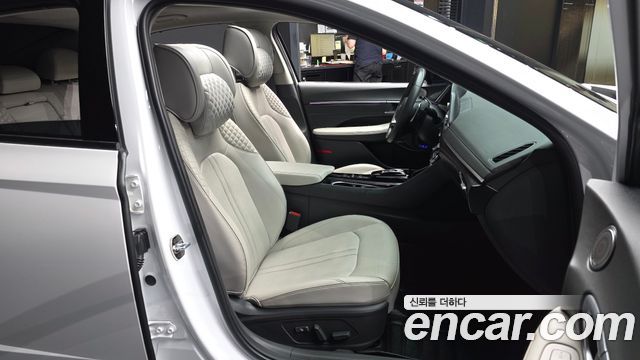 Hyundai Sonata 2020 — photo 17