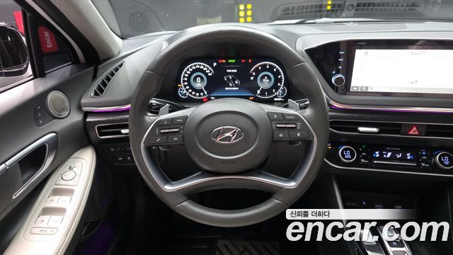 Hyundai Sonata 2020 — photo 19