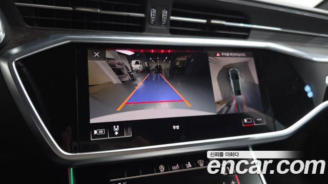 Audi A7 2020 — photo 21