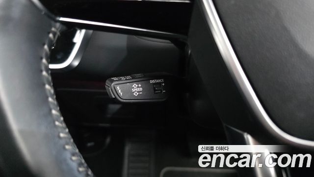 Audi A7 2020 — photo 24