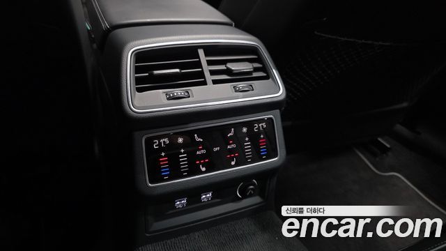 Audi A7 2020 — photo 34