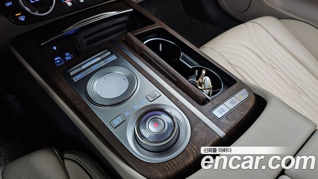 Genesis G80 2021 — photo 12