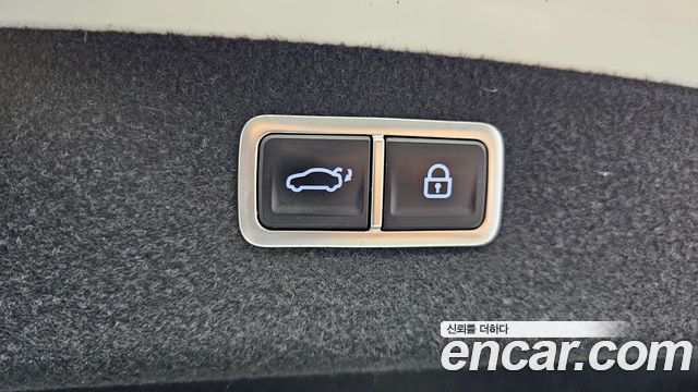 Genesis G80 2021 — photo 24