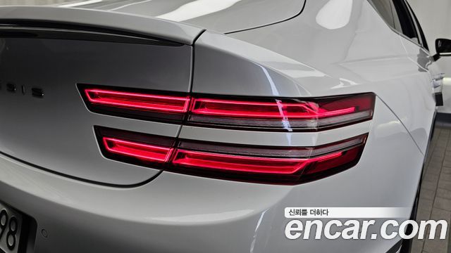 Genesis G80 2021 — photo 9