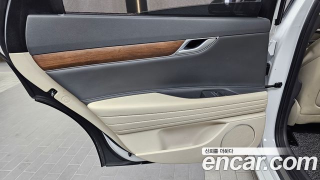Genesis G80 2021 — photo 15