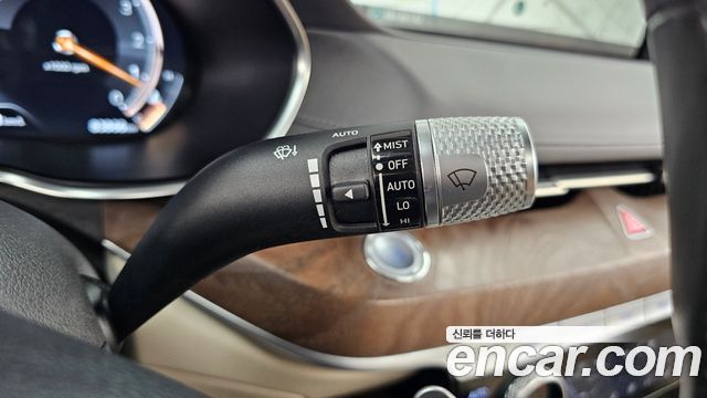 Genesis G80 2021 — photo 29