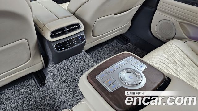 Genesis G80 2021 — photo 32