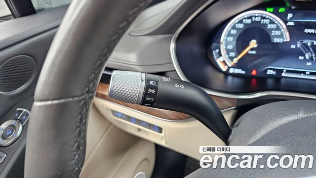Genesis G80 2021 — photo 35