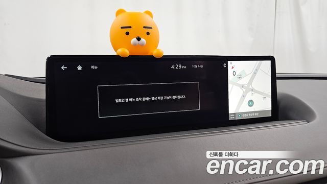 Genesis G80 2021 — photo 37