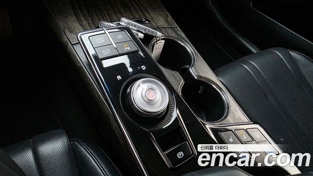 Kia K8 2022 — photo 12