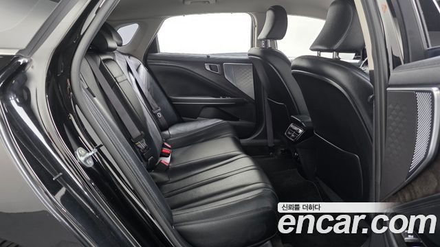 Kia K8 2022 — photo 17