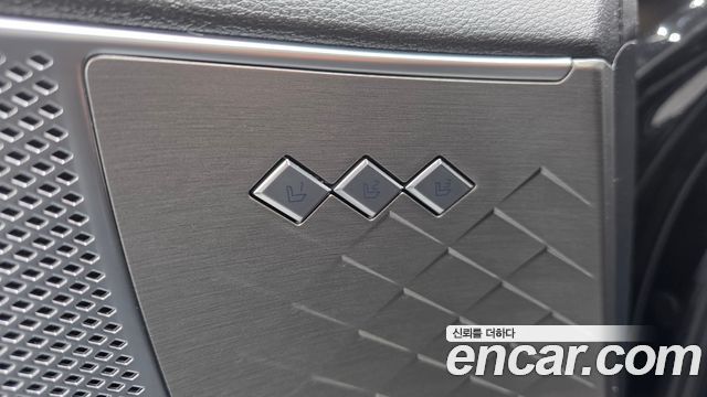 Kia K8 2022 — photo 19