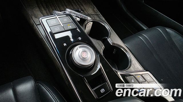 Kia K8 2022 — photo 25