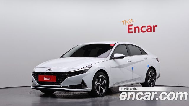 Hyundai AVANTE 2023 — photo 1