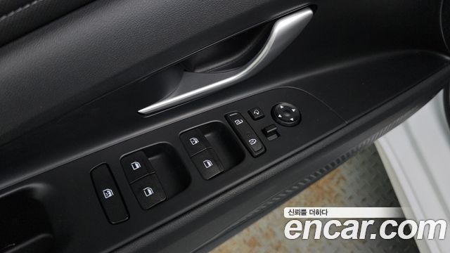Hyundai AVANTE 2023 — photo 23