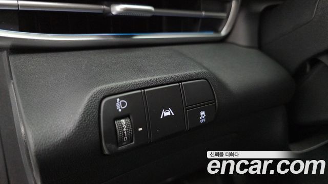Hyundai AVANTE 2023 — photo 24