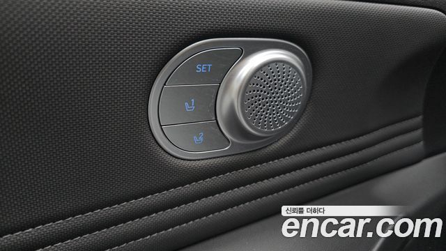 Hyundai AVANTE 2023 — photo 29